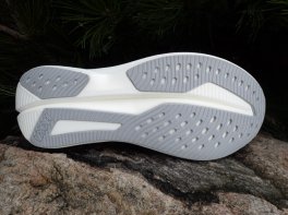 Hoka Mach 6