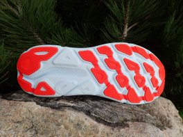 Hoka Clifton 9