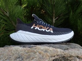 Hoka Carbon X 3