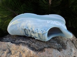 Hoka Clifton 9