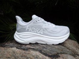 Hoka Clifton 10