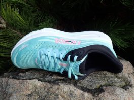 Hoka Bondi 9