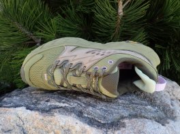 Hoka Anacapa Breeze 
