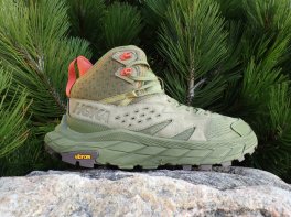 Hoka Anacapa Breeze