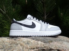 Nike Air Jordan 1 Retro Low OG