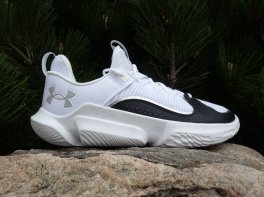 Under Armour Flow Futr X 3 