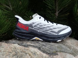 Hoka Speedgoat 5