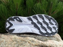 HOKA Clifton 8