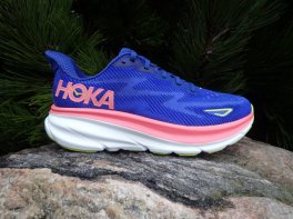 Hoka Clifton 9
