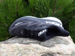 Hoka Clifton 9