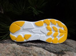 Hoka Clifton 10