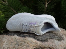 Hoka Arahi 6