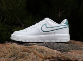 Nike Force 1 Low 