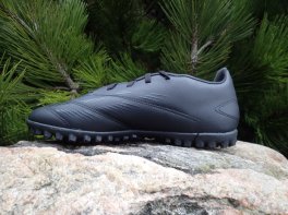 Adidas Predator Club