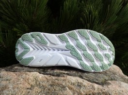 Hoka Clifton 8