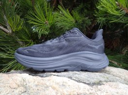 Hoka Clifton 10