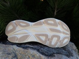 Hoka Bondi 8