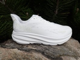 Hoka Clifton 9