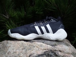 Adidas Trae Young 3