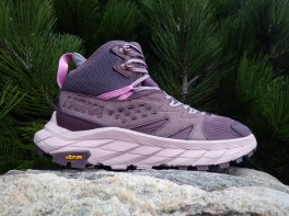 Hoka Anacapa Breeze