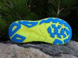 Hoka Arahi 6
