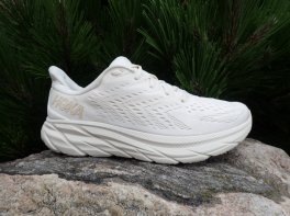 HOKA Clifton 8