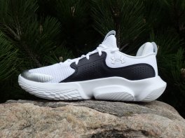 Under Armour Flow Futr X 3 