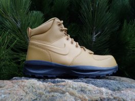 Nike Manoa 17