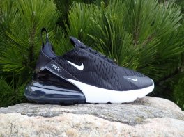 Nike Air Max 270