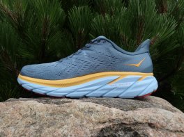 HOKA Clifton 8