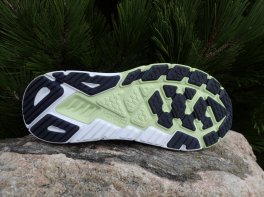 Hoka Arahi 6
