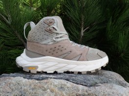 Hoka Anacapa Breeze