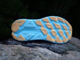 Hoka Clifton 9