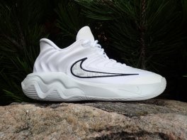 Nike Giannis Immortality 4 Sportiniai batai unisex