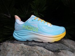 Hoka Clifton 10