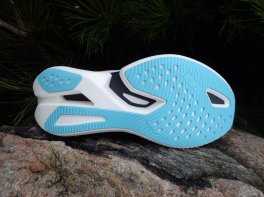 Hoka Cielo X1