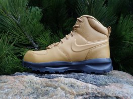Nike Manoa 17