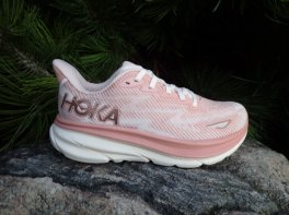 Hoka Clifton 9