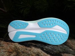 Hoka Mach 6