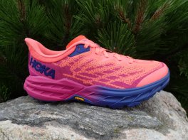 Hoka Speedgoat 5
