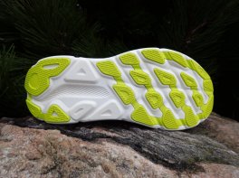 Hoka Clifton 9