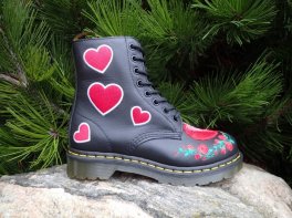 Dr. Martens