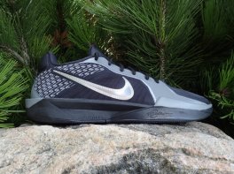 Nike Sabrina 2  Sportiniai batai vyrams