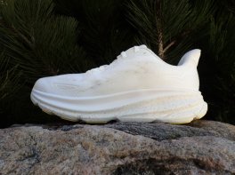 Hoka Clifton 9