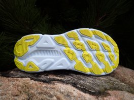 Hoka Clifton 9