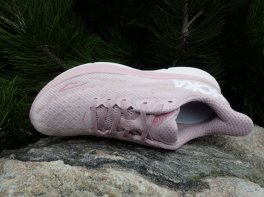 Hoka Clifton 9
