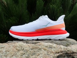 Hoka Mach 4