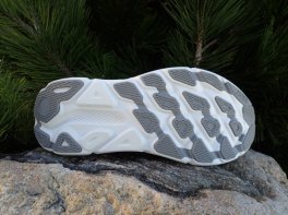 Hoka Clifton 9