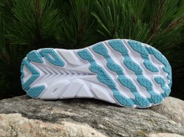 Hoka Clifton 8