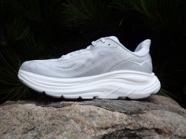 Hoka Clifton 10
